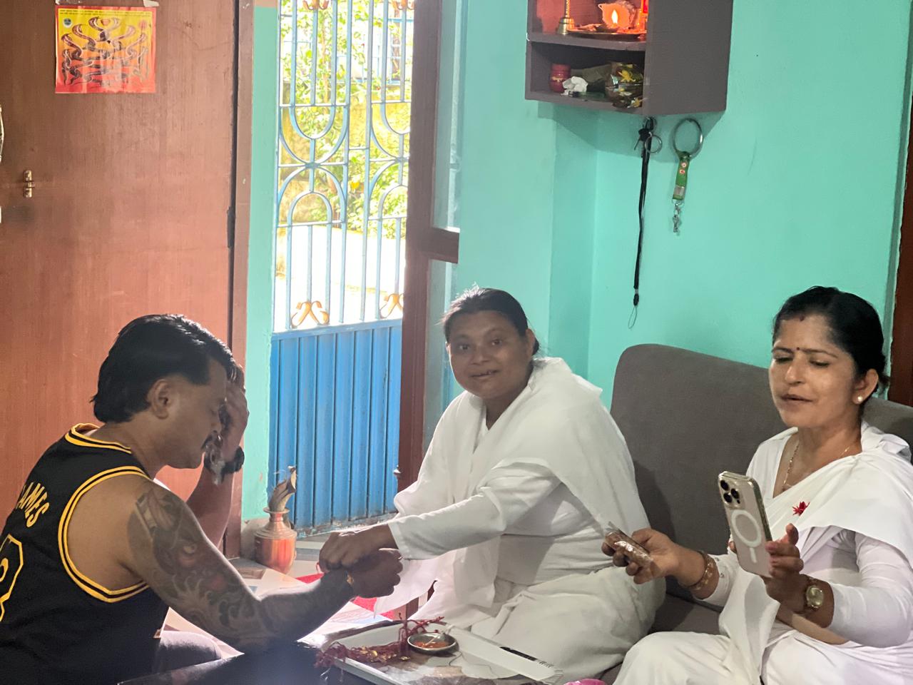 whatsapp image 2025 08 08 at 10.13.23 pm